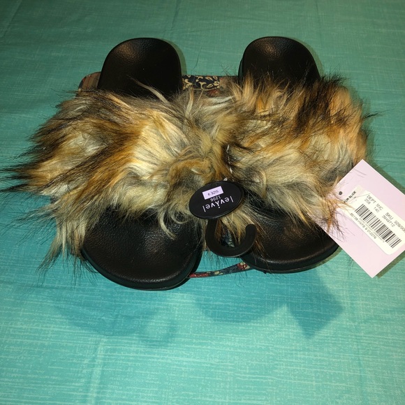 Women’s Slides size 9 by Levivel 1206, NWT - Picture 3 of 6